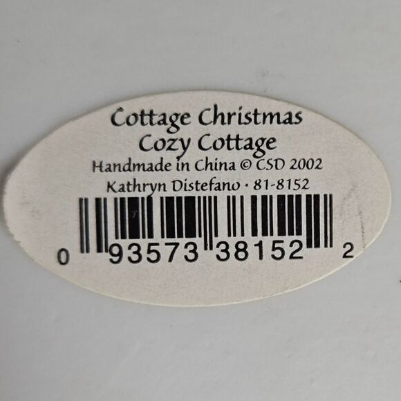 Cottage Christmas  Cozy  Cottage Kathryn Distefano - Picture 4 of 10